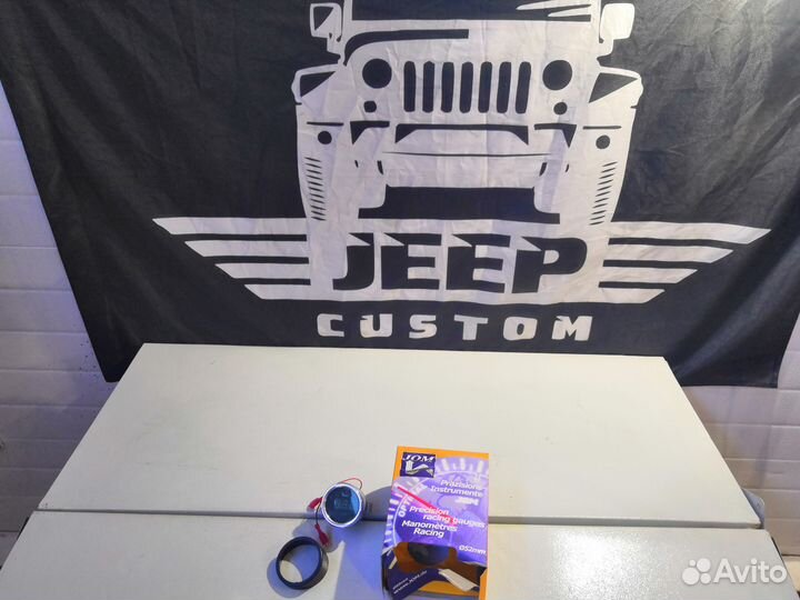 Вольтметр Jom