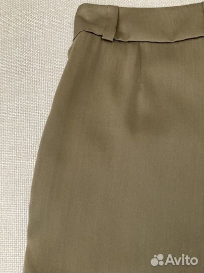 Versace шорты. Оригинал. Размер 42-44. Шелк