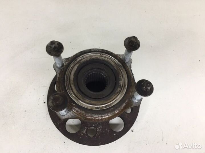 Ступица задняя Mercedes E350 W212 3.0 CDI 2009