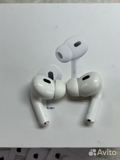 Airpods pro 2 (полный комплект, оригинал)