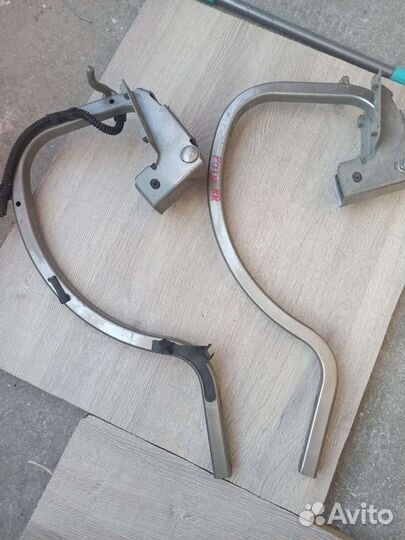 Петли на багажник