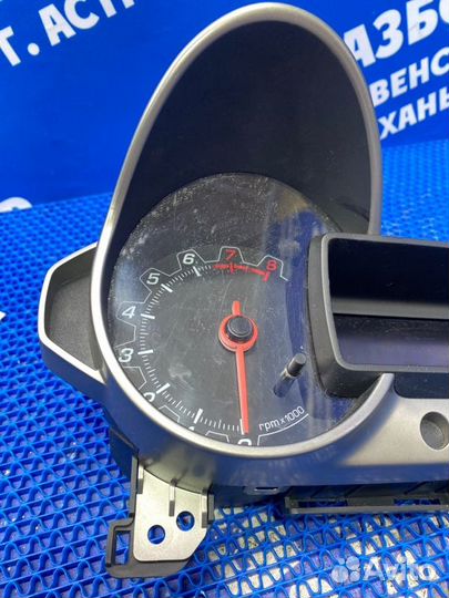 Панель приборов Chevrolet Aveo T300 хэтчбек F16D4