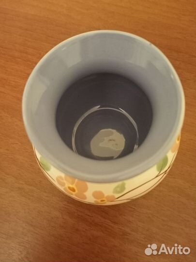 Маленькие керамические вазочки