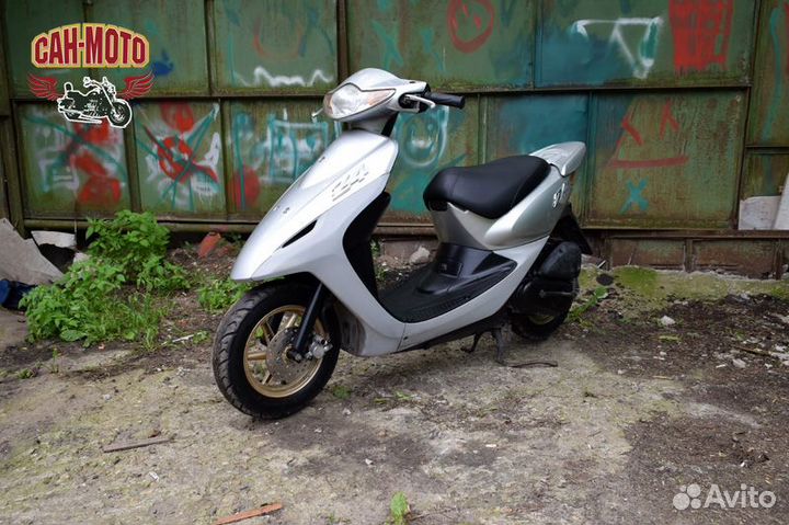 Спортивный скутер Honda Dio Z4 без пробега по РФ