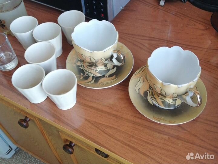 Бокалы, стаканы, чашки