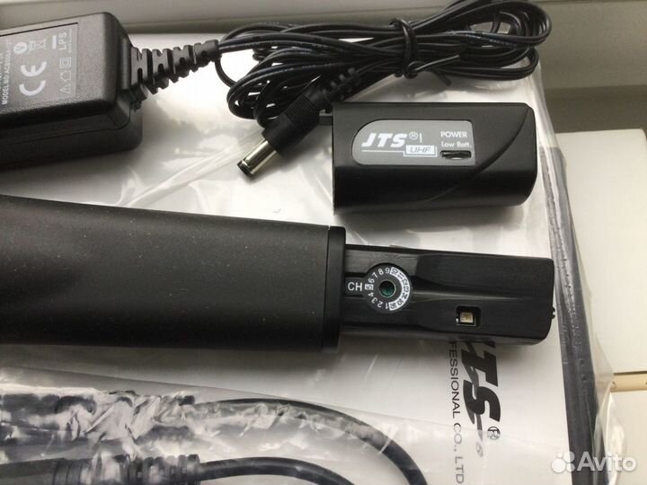 Радиомикрофон JTS (новый)