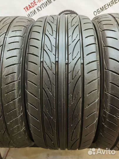 Yokohama Advan Fleva V701 235/45 R17 97W