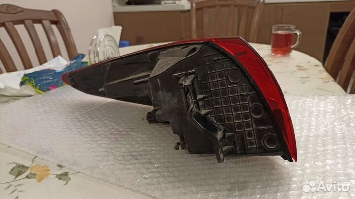 Фонарь задний правый kia x line