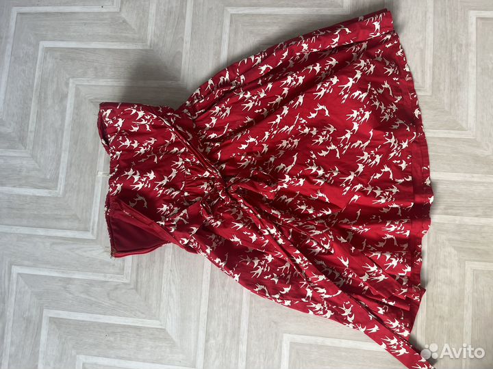 Платье женское