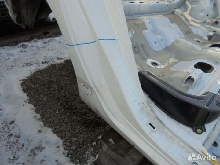 Порог правый Toyota Corolla Fielder NZE124 1NZ-FE