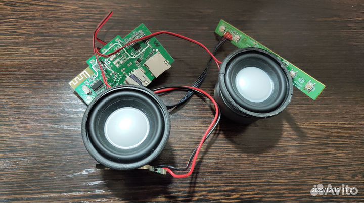 Плата блютуз колонки и динамики