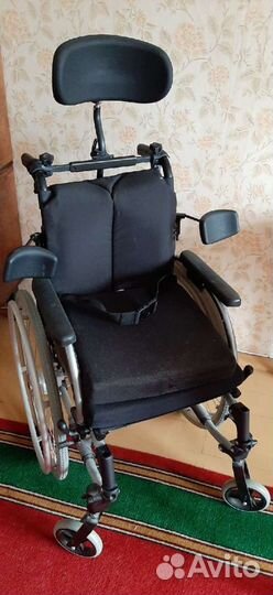 Инвалидная коляска