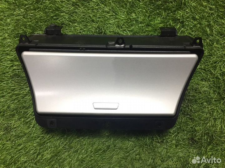 Пепельница передняя Bmw X3 E83 N52B25 2008