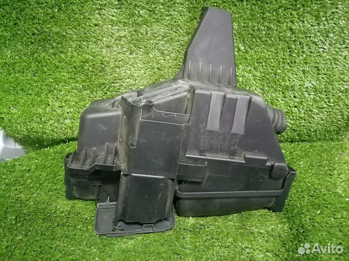 Блок предохранителей 30797010 Volvo XC70 SZ