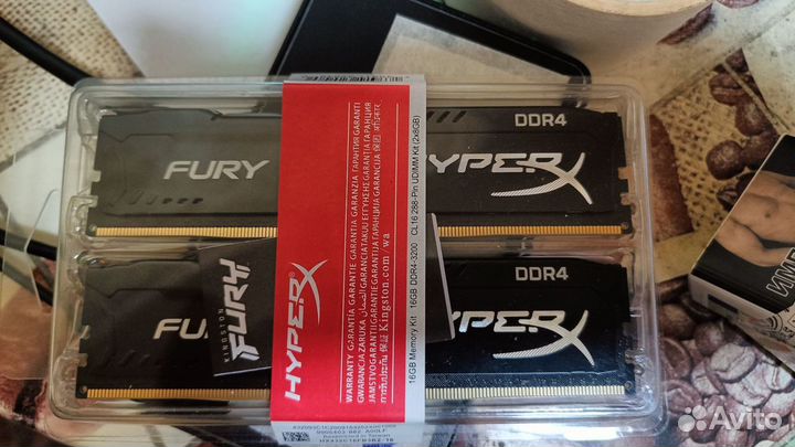 Память DDR4 Kingston Fury Hyper 2x8GB DDR4 3200MHz
