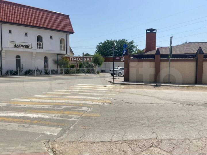 Гостиница, 826 м²
