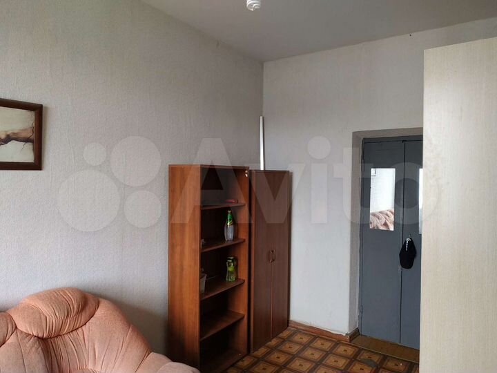 Комната 17 м² в 4-к., 5/6 эт.