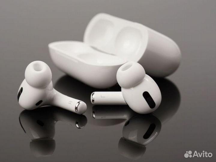 Беспроводные наушники AirPods pro