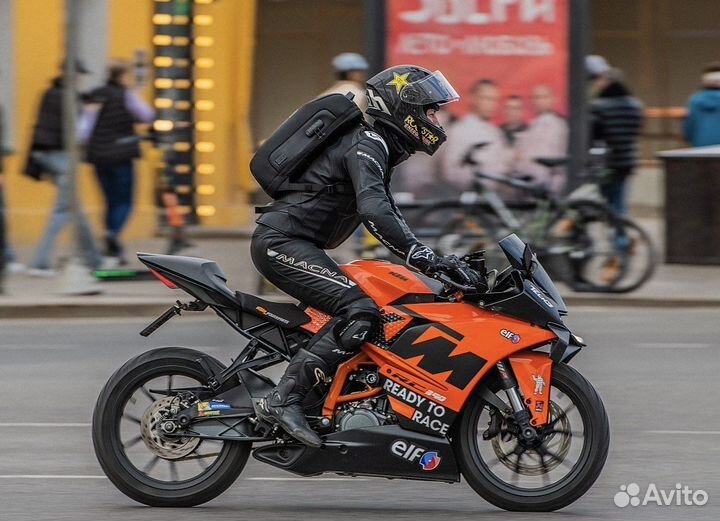 Продам мотоцикл KTM rc390