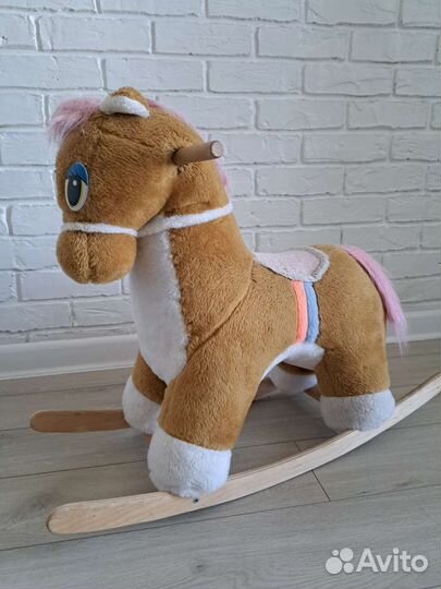 Качалка лошадь