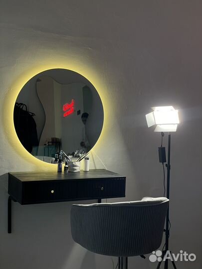 Аренда места бровиста, лешмейкера