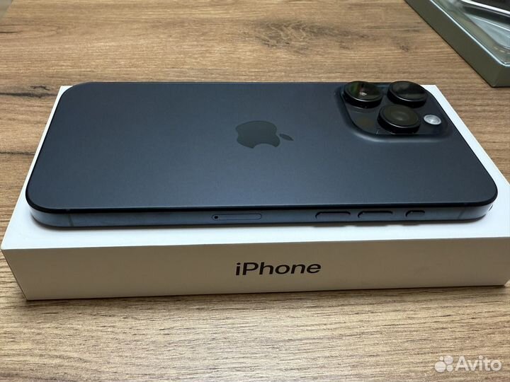 iPhone 15 Pro Max, 256 ГБ