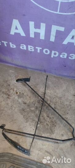 Крепление запасного колеса Mitsubishi Outlander Xl