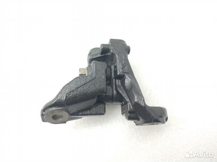 Кронштейн двигателя Mazda 3