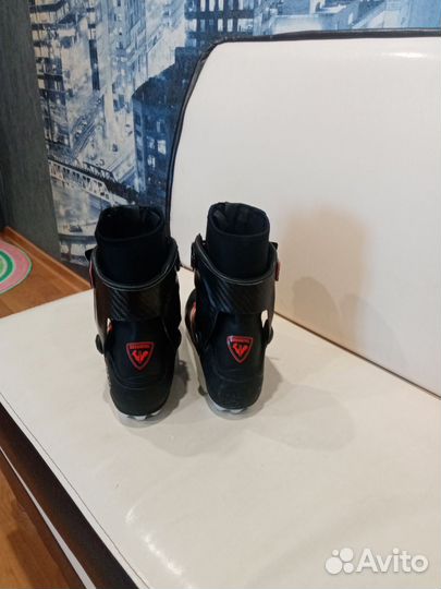 Продам лыжные ботинки