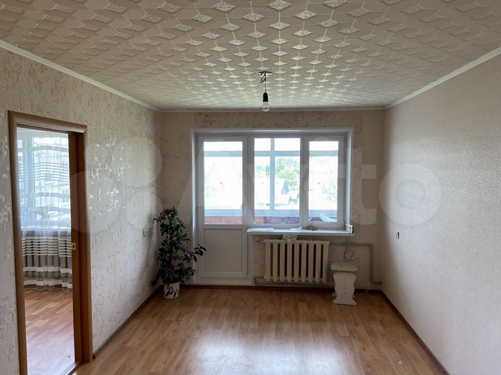 3-к. квартира, 52 м², 5/5 эт.