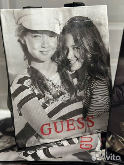 Новый подарочный пакет guess