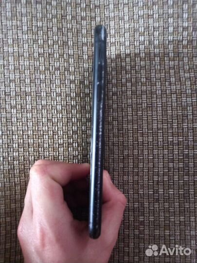 Продам айфон xr