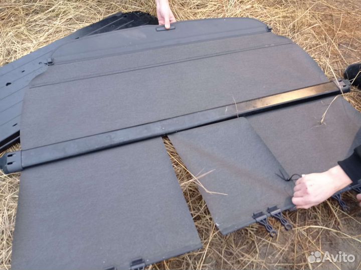 Продам полку и шторку багажника Honda CR-V 2008