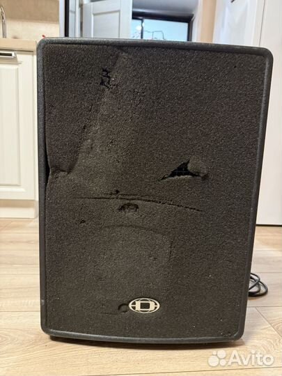 Активная акустическая колонка dynacord D11A