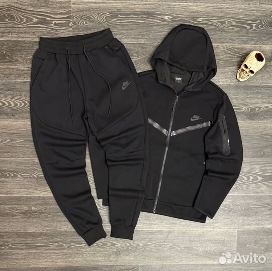 Спортивный костюм Nike tech fleece