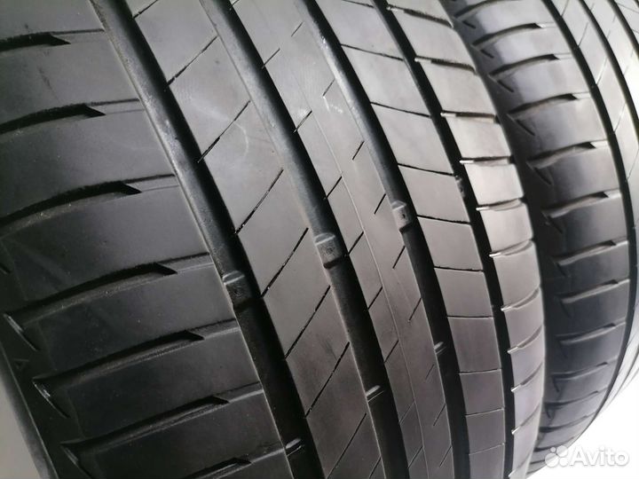 Bridgestone Turanza T005 245/40 R19