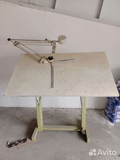 Кульман чертежный