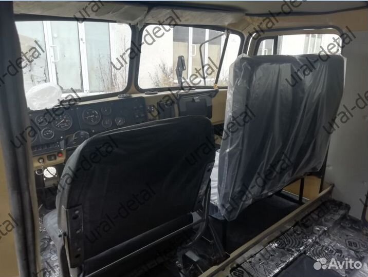 Кабина Урал 4х дверная