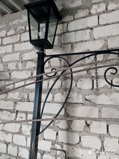Кованый фонарь