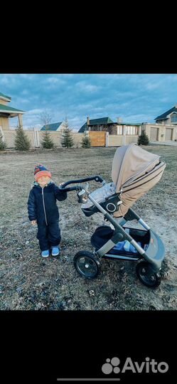 Коляска stokke