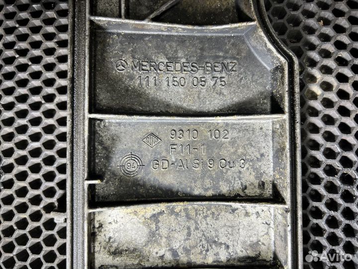 Клапанная крышка Mercedes M111 w210 w163 w203 w208