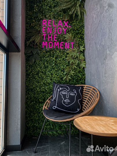 Логотипы, буквы с растениями для кафе,ресторанов