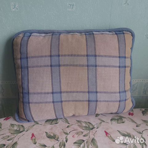 Подушка от дивана
