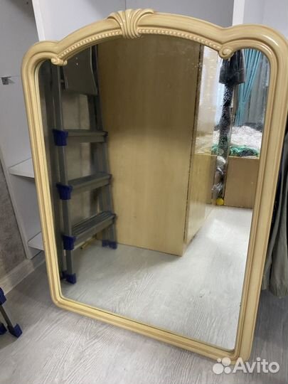 Шкаф, комод, зеркало