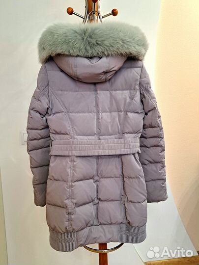 Женский пуховик, мех натуральный