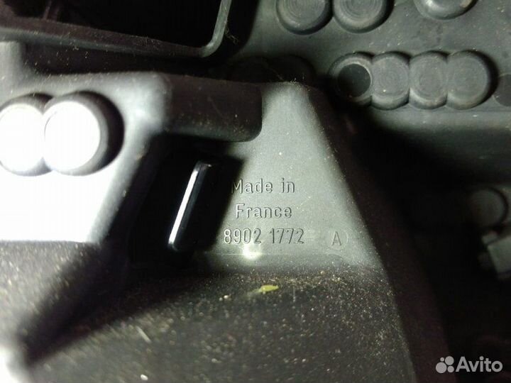 Фонарь левый Jaguar X-Type X400 2.1 YB AJV6 2003