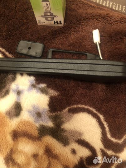 Дверная ручка на ваз 2114 задняя правая