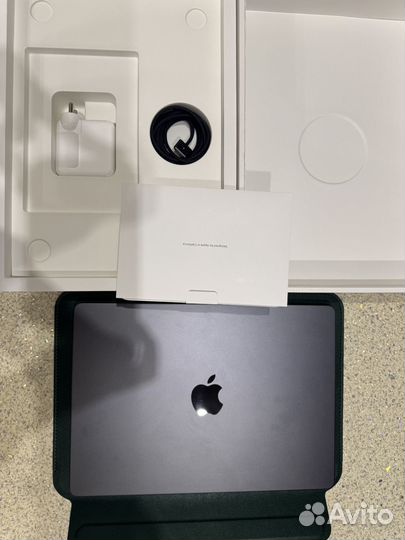 Apple macbook 14 pro m3 pro 18/512 (+чехол)
