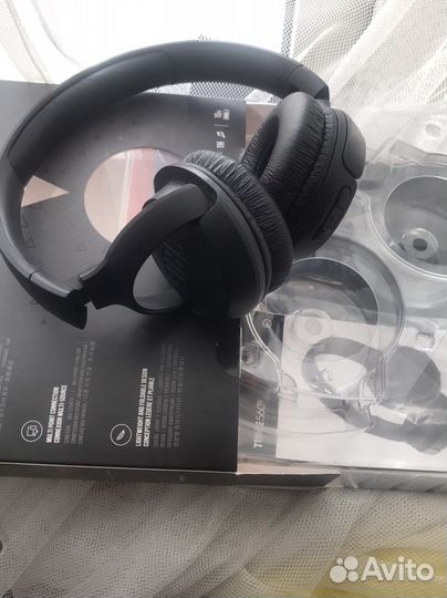 Наушники jbl 560bt