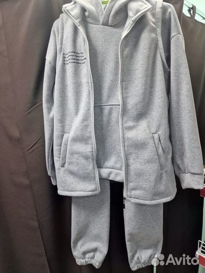 Костюм женский теплый тройка